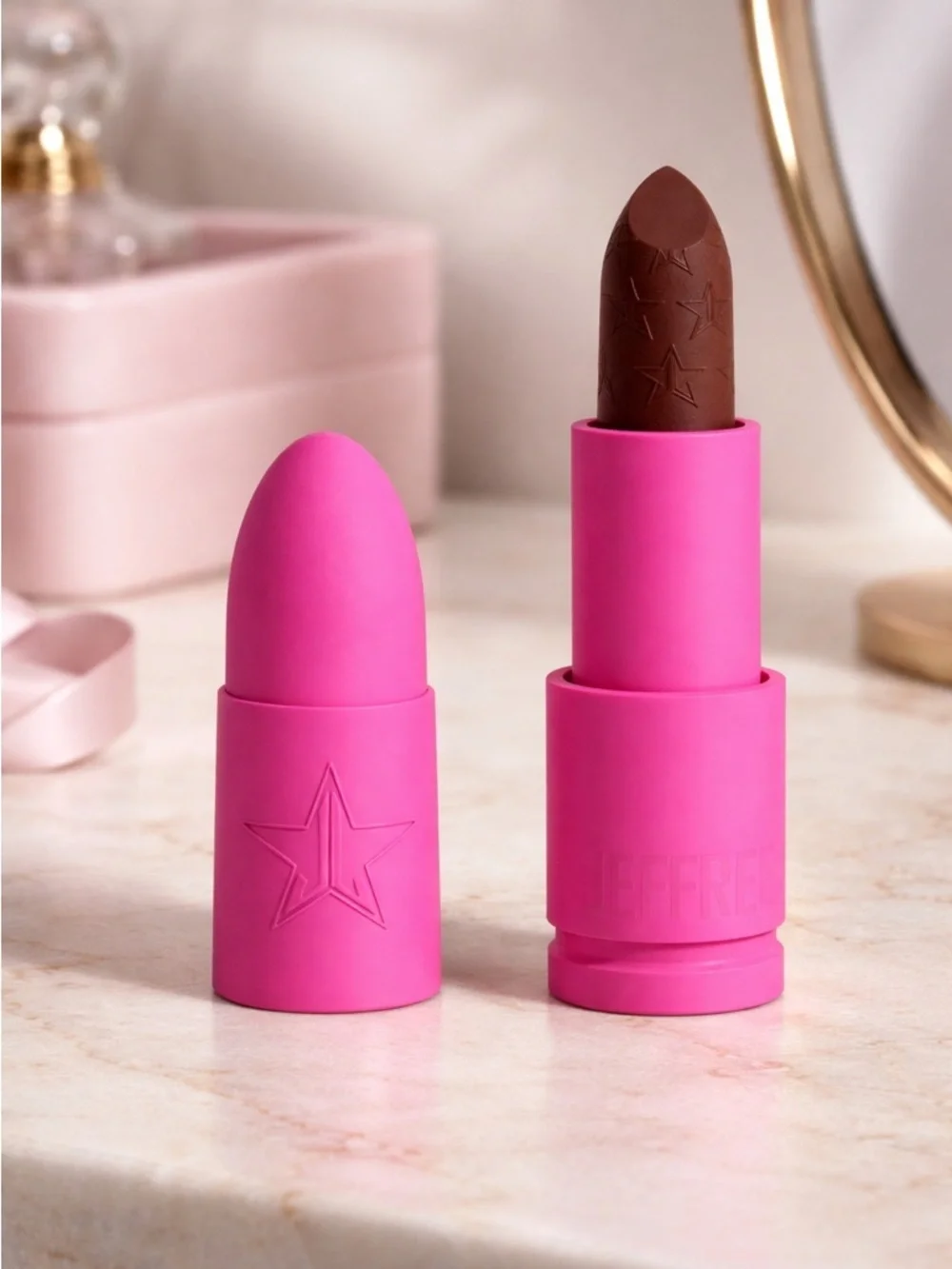 NIB Jeffree Star Velvet Trap Lipstick Color Communion Wine